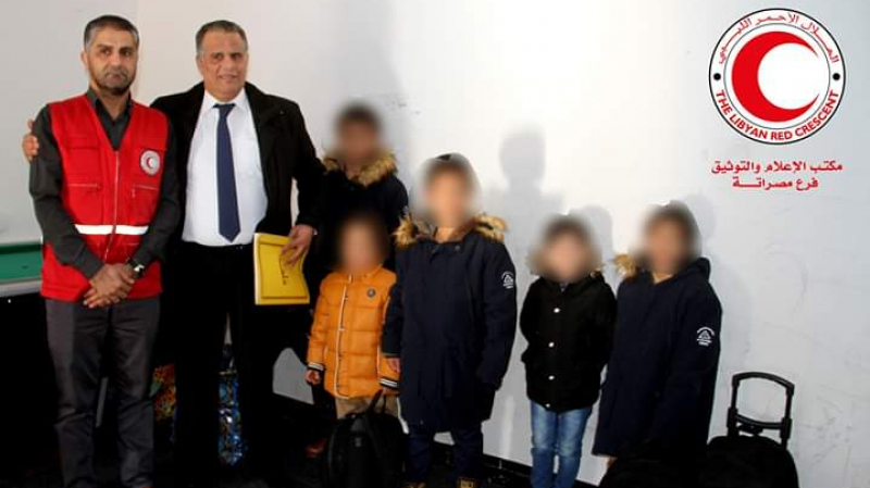 وزيرة المرأة تؤكد تسليم الأطفال العائدين من ليبيا إلى عائلاتهم